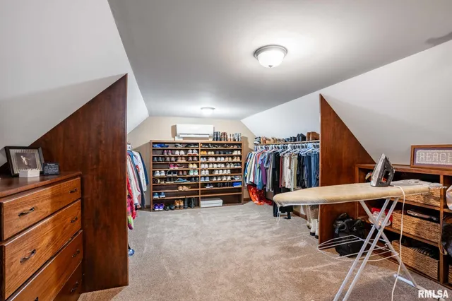 $999,995 | 2145 Lick Creek Road, Anna, IL 62906