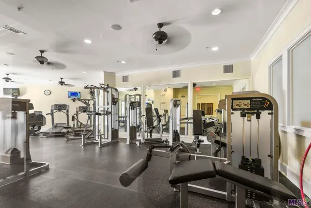 $749,000 | 990 Stanford Avenue, Unit 504, Baton Rouge, LA 70808