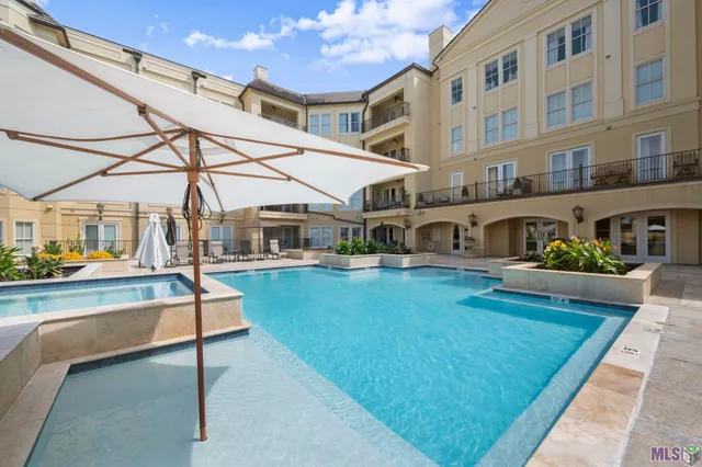 $749,000 | 990 Stanford Avenue, Unit 504, Baton Rouge, LA 70808