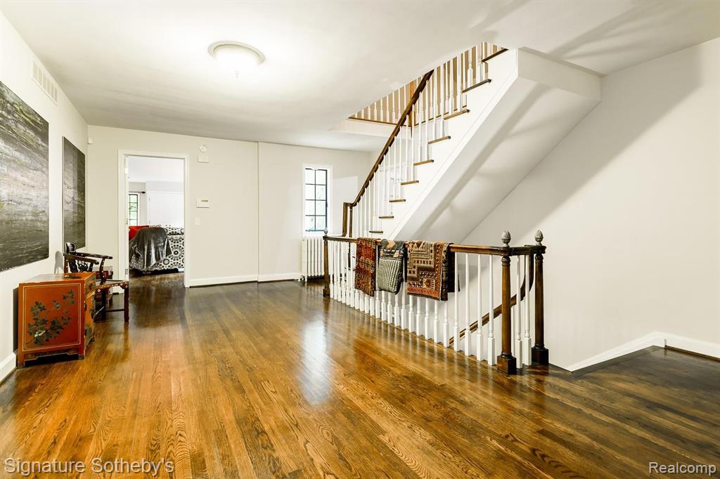 920 East Long Lake Road Bloomfield Hills, MI 48304 - Photo 25 of 47