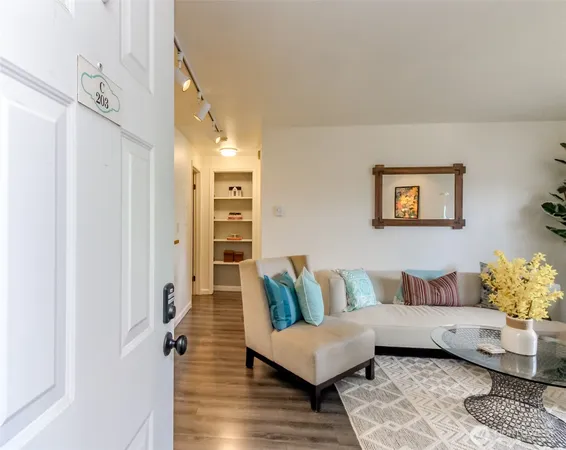 $249,000 | 22810 30th Avenue South, Unit C203, Des Moines, WA 98198