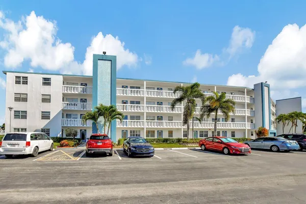 $1,850 | 1047 Exeter C, Boca Raton, FL 33434