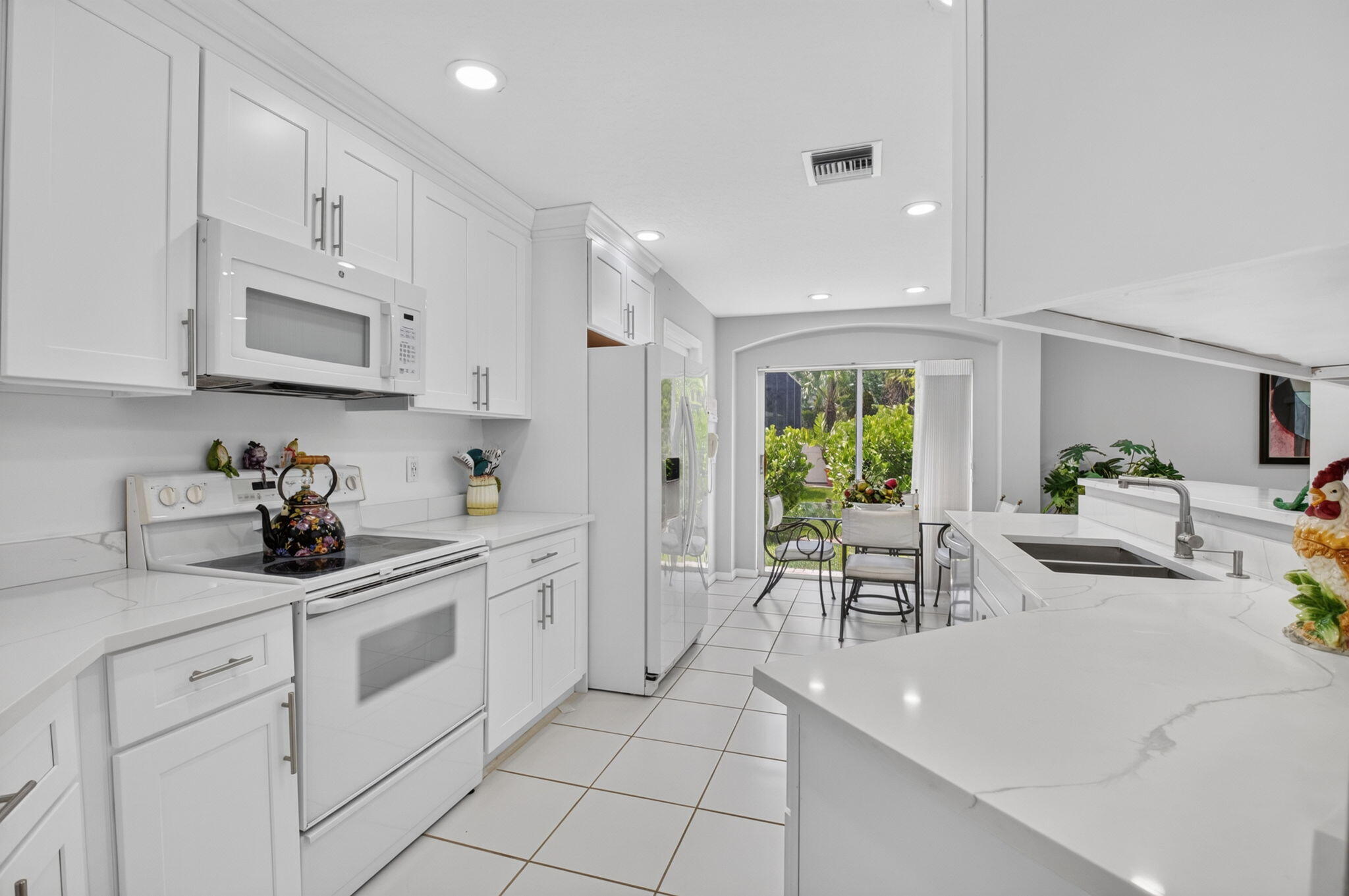 6237 Brava Way Boca Raton, FL 33433 - Photo 20 of 60 30-web-or-mls-DSC_4010