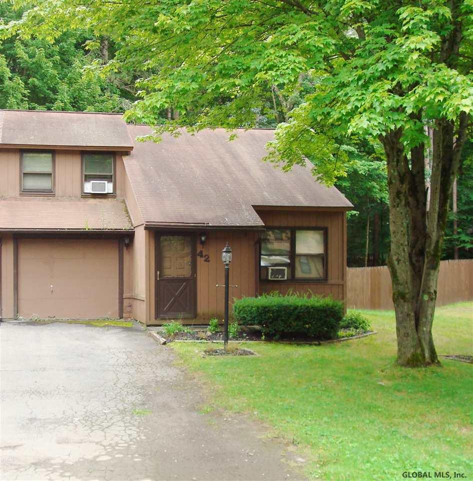 42 Wake Robin Road Malta, NY 12020 - Photo 3 of 17 Photo 3