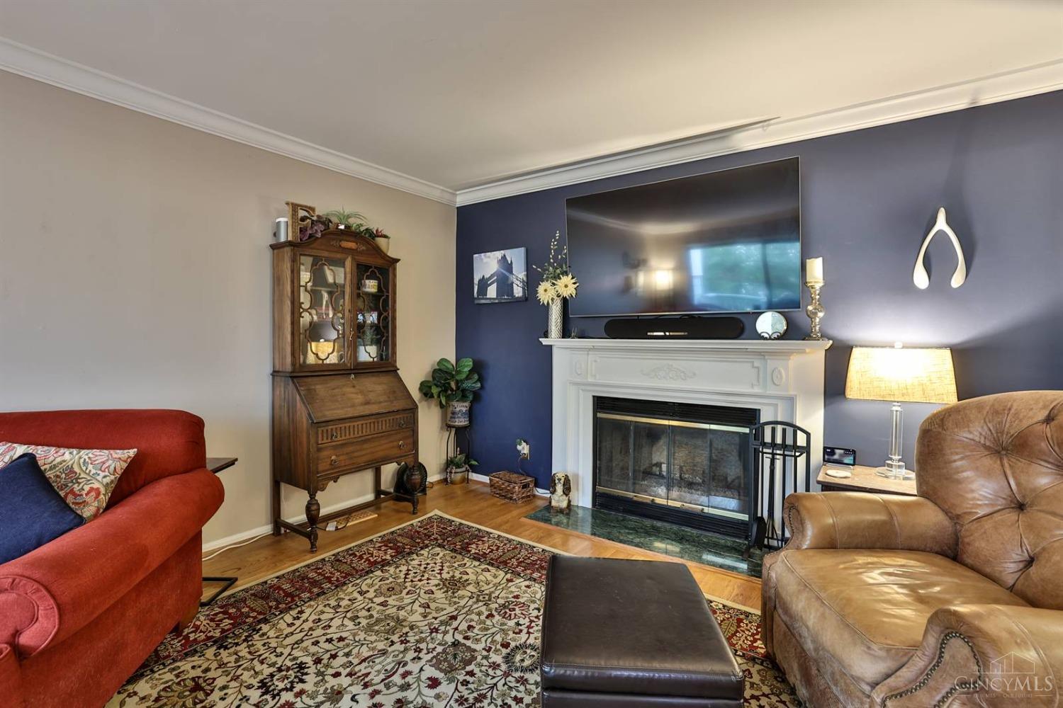 8813 Montgomery Road, Unit 7 Cincinnati, OH 45236 - Photo 8 of 31 Gallery Image 8