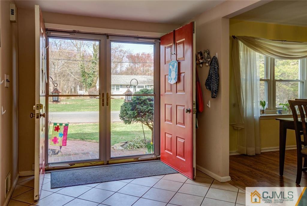 40 Smith Road Somerset, NJ 08873 - Photo 2 of 22 a view of front door