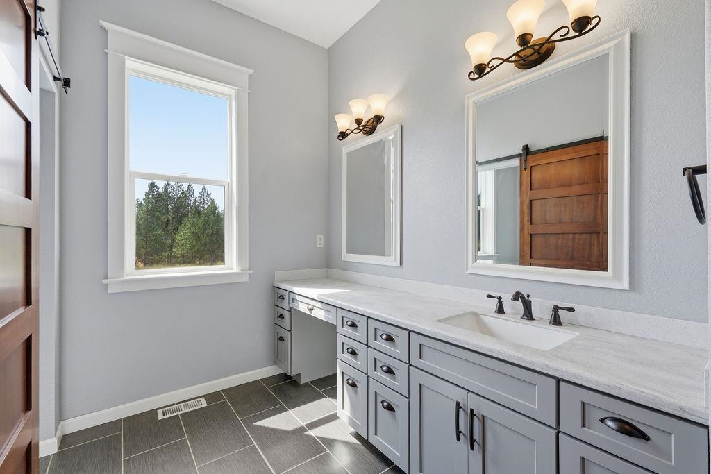 5748 Jergens Road Nine Mile Falls, WA 99026 - Photo 22 of 50 Gallery Image 22