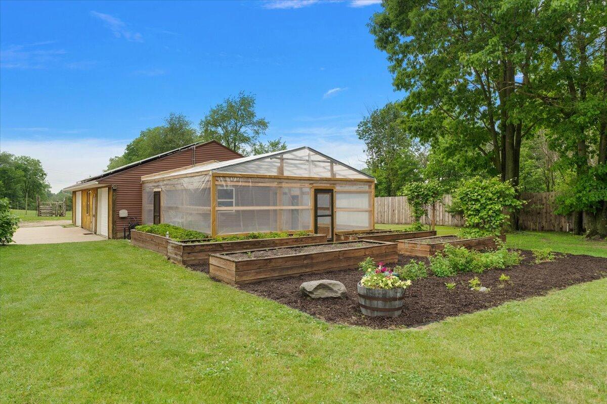 805 West Moore Road Grant, MI 49327 - Photo 7 of 61 13-805 W Moore Rd-13
