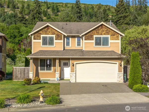 $735,000 | 5913 164th Ave Court East, Sumner, WA 98390