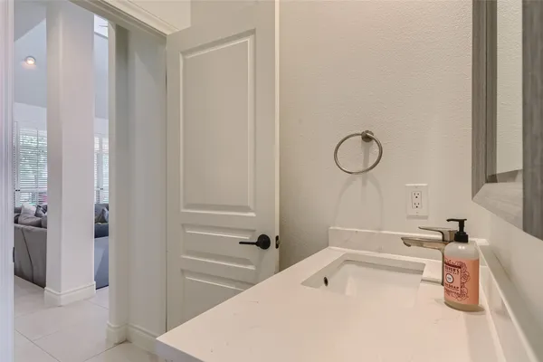 $5,500 | 9322 Simmons Road, Austin, TX 78759