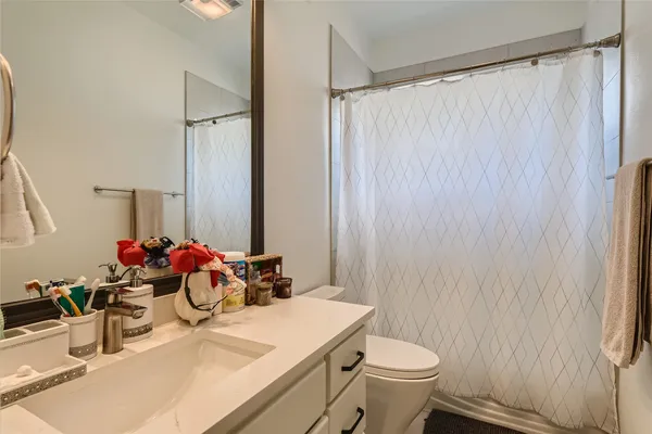 $5,500 | 9322 Simmons Road, Austin, TX 78759