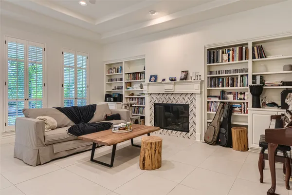 $5,500 | 9322 Simmons Road, Austin, TX 78759