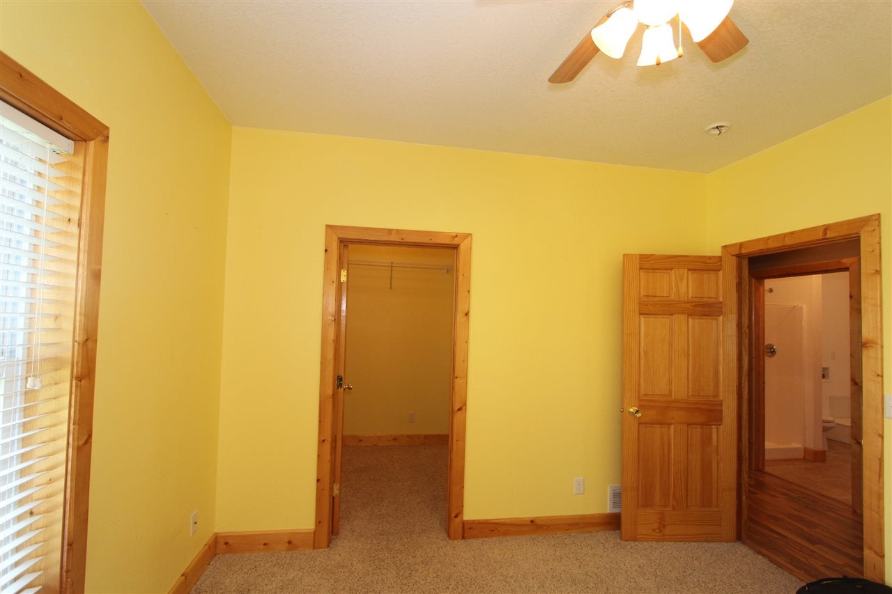 1837 Banner Valley Road Ely, IA 52227 - Photo 28 of 38 Gallery Image 28