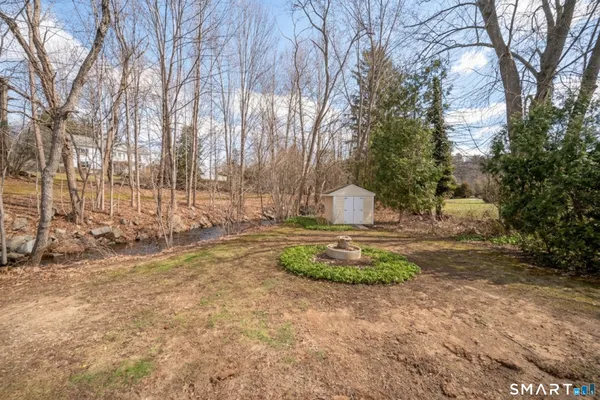 $425,000 | 296 Valley Shore Drive, Guilford, CT 06437