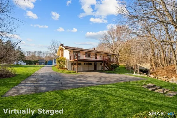 $425,000 | 296 Valley Shore Drive, Guilford, CT 06437