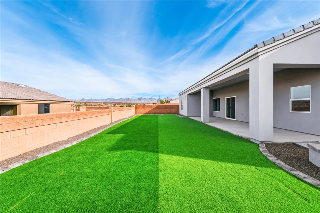 2385 Corwin Road Bullhead City, AZ 86442 - Photo 66 of 78 Yard