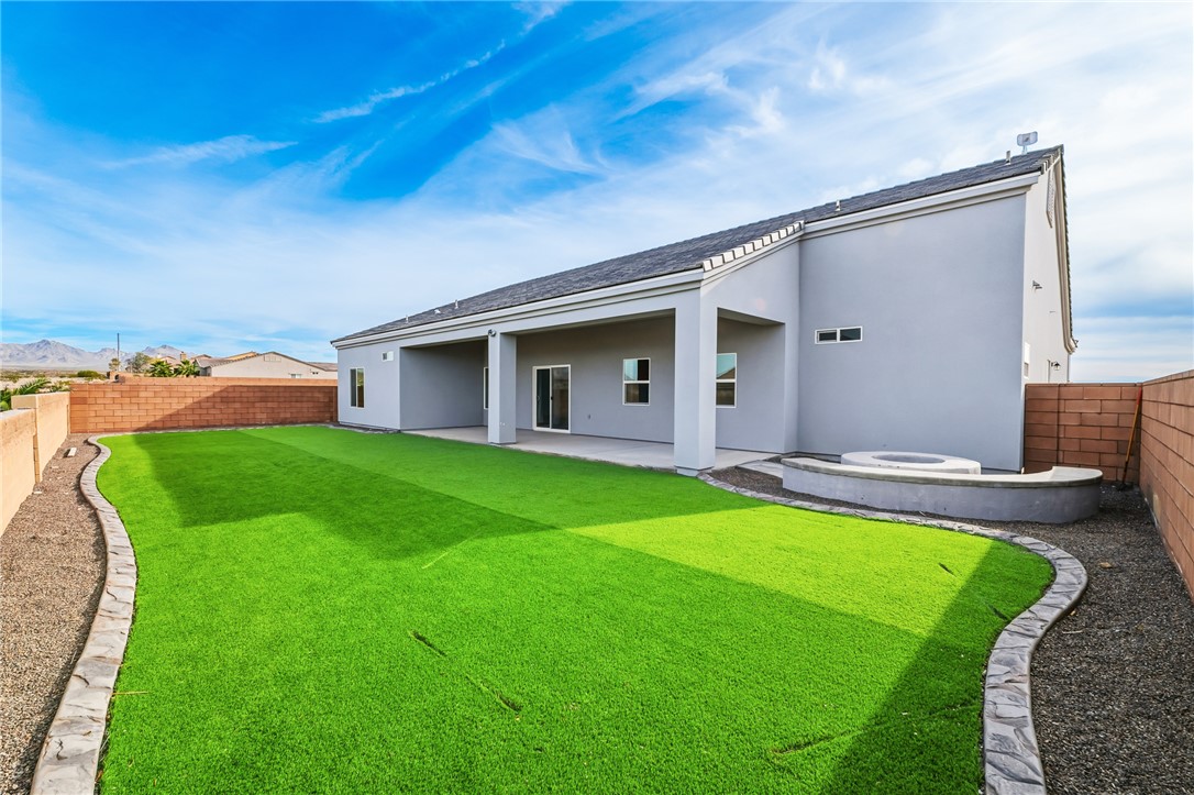 2385 Corwin Road Bullhead City, AZ 86442 - Photo 67 of 78 Yard