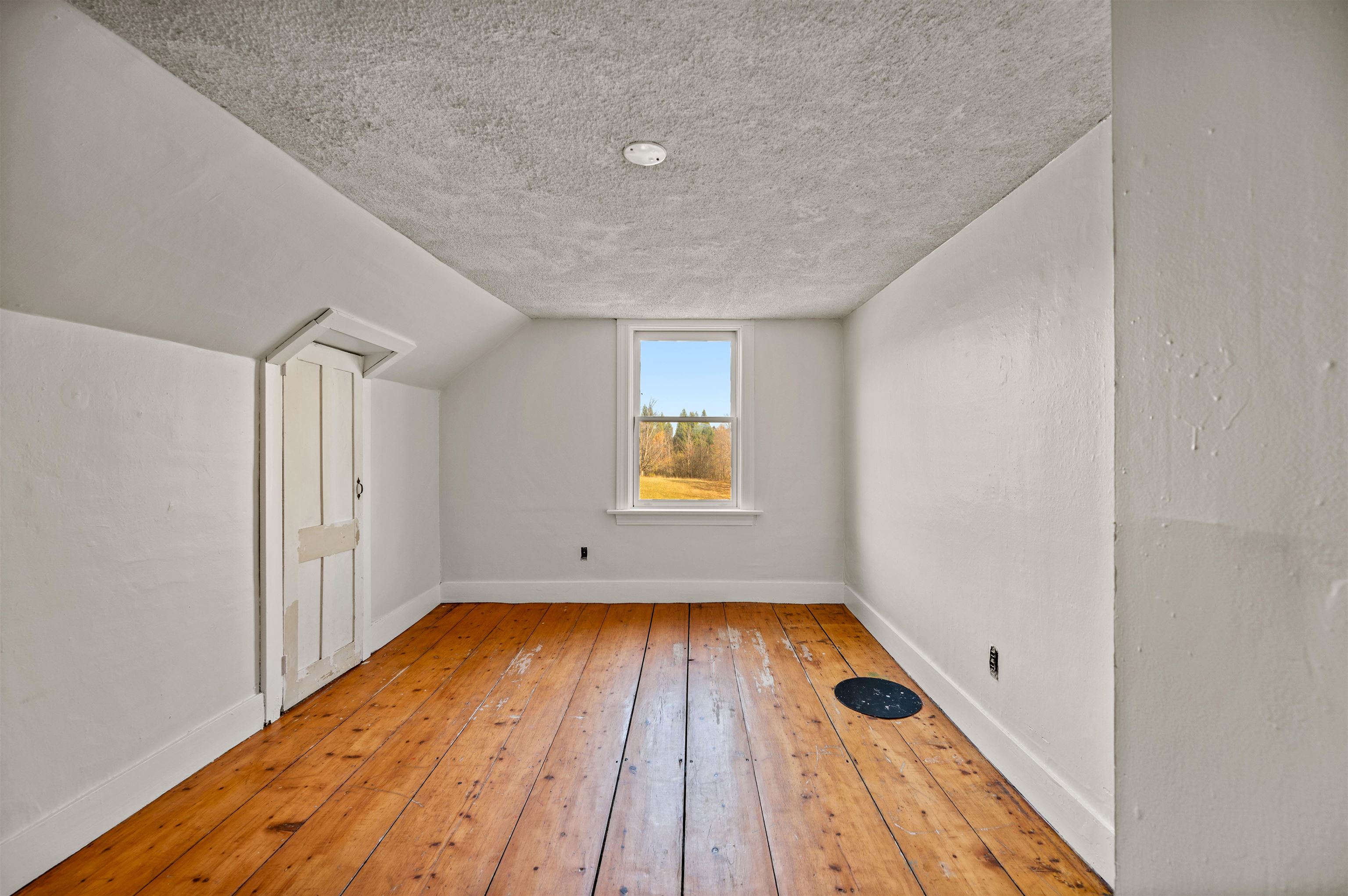 2016 Highway 110 Washington, VT 05641 - Photo 24 of 59