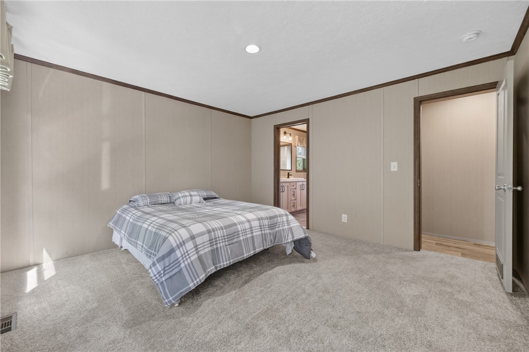 9286 Keuka Highland Road Wayne, NY 14840 - Photo 23 of 48 Primary Bedroom