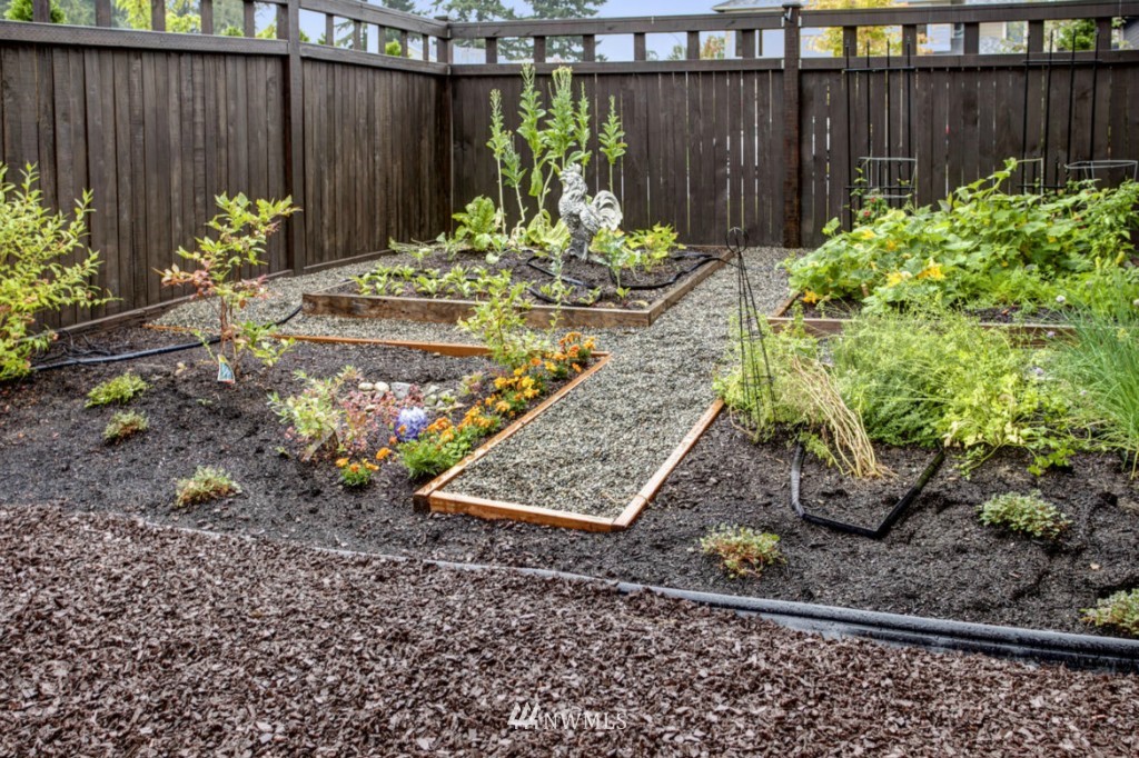 3813 Northeast 23rd Place Renton, WA 98056 - Photo 21 of 21 Gallery Image 21