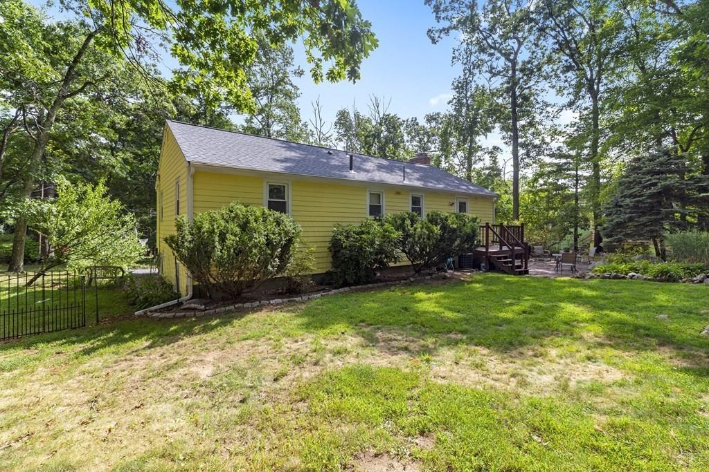 90 Jennings Road Holliston, MA 01746 - Photo 29 of 42 Gallery Image 29
