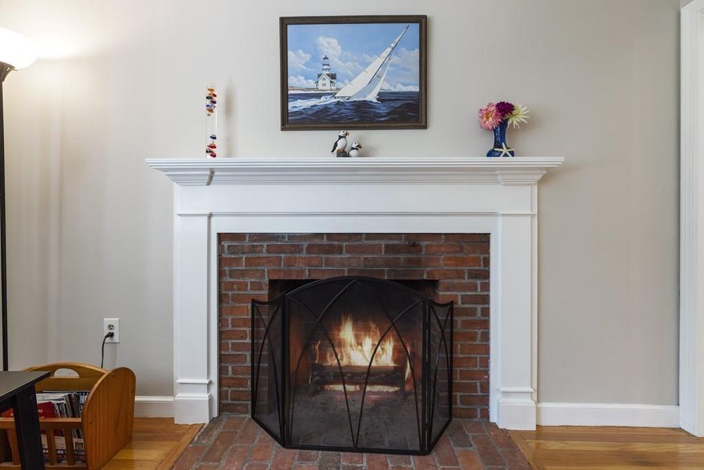 90 Jennings Road Holliston, MA 01746 - Photo 4 of 42 Gallery Image 4
