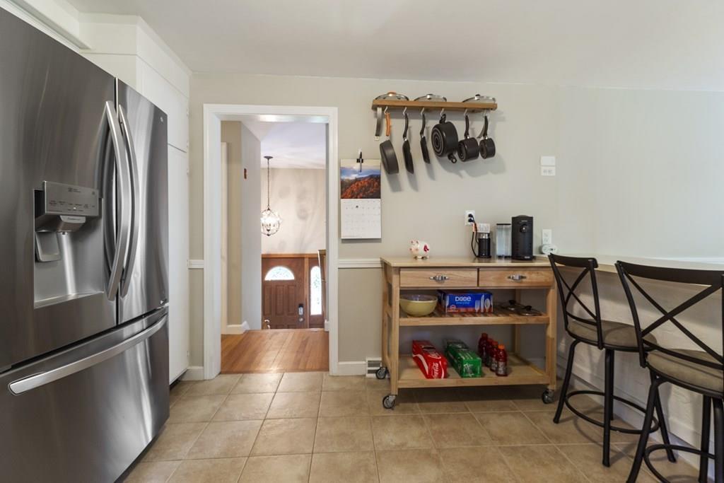 90 Jennings Road Holliston, MA 01746 - Photo 8 of 42 Gallery Image 8