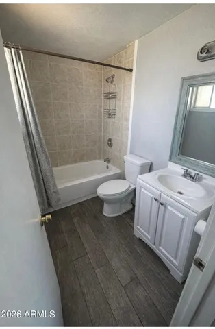 $2,400 | 4311 North 73rd Drive, Phoenix, AZ 85033