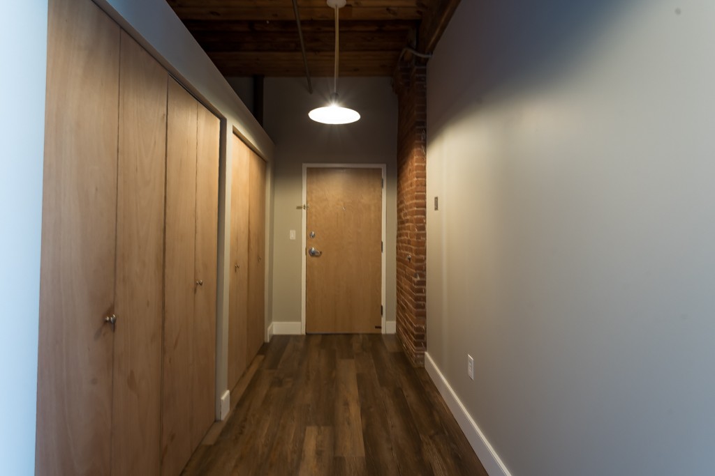 158-166 Chestnut Street, Unit 4F Springfield, MA 01103 - Photo 14 of 19