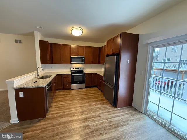 $2,600 | 417 Toftrees Drive, Middletown, DE 19709