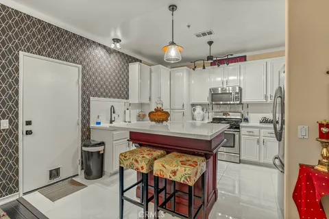 $775,000 | 1360 Ashton Park Lane, Newbury Park, CA 91320