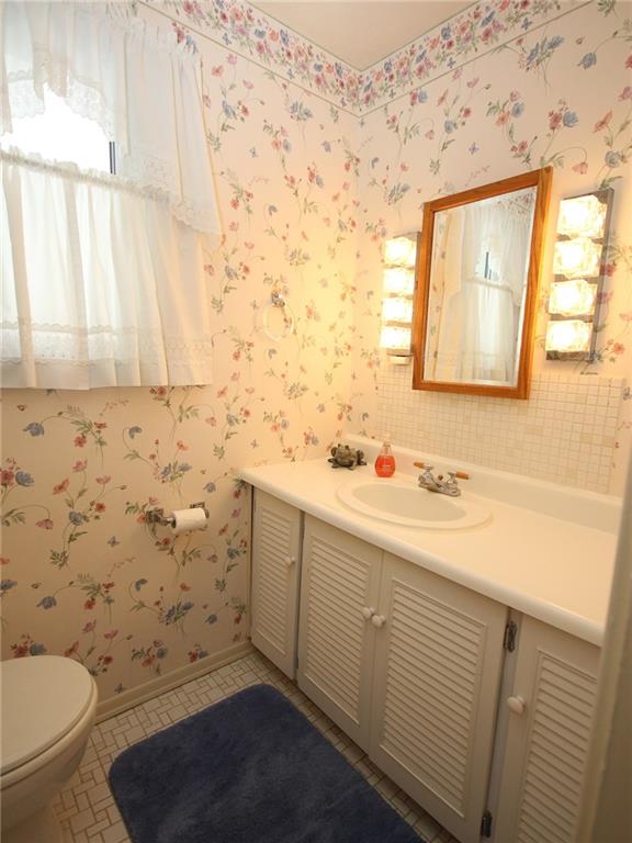 3310 Ivanhoe Road Upper St. Clair, PA 15241 - Photo 15 of 21