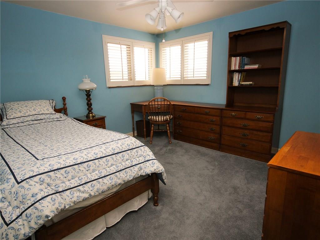 3310 Ivanhoe Road Upper St. Clair, PA 15241 - Photo 16 of 21
