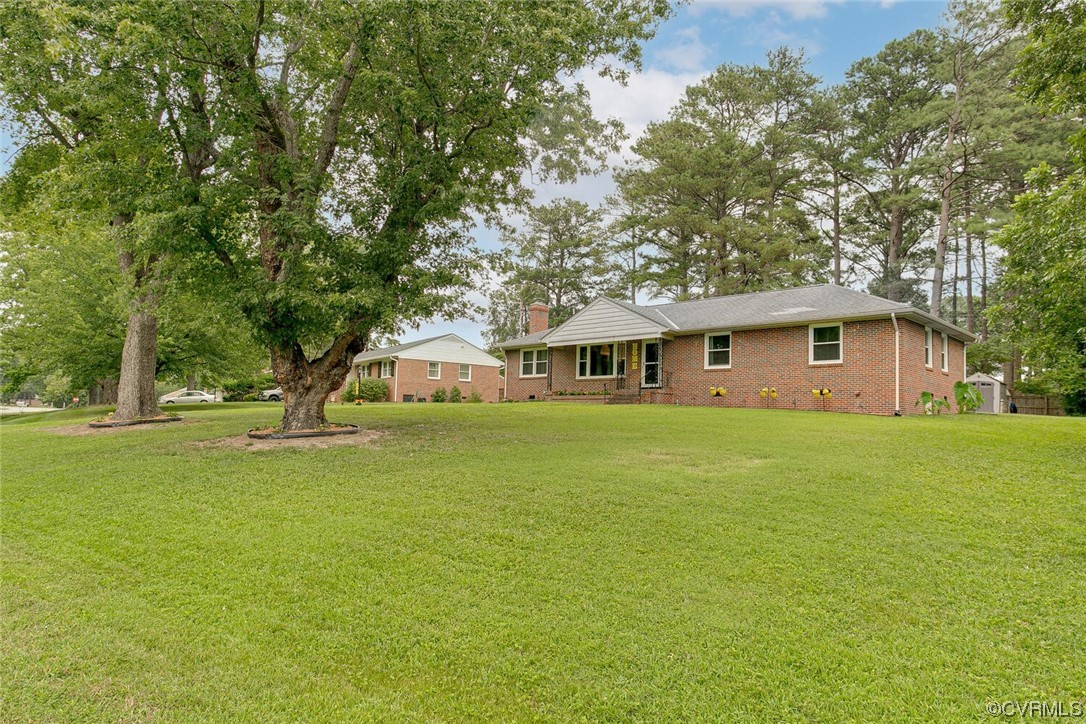 6317 Colebrook Road Richmond, VA 23227 - Photo 5 of 40 Gallery Image 5