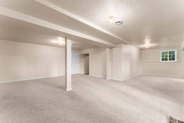 $799,900 | 149 Scriver Woods Road, Garden Valley, ID 83622