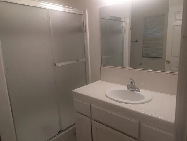 $1,125,000 | 590 West Escalon Avenue, Clovis, CA 93612