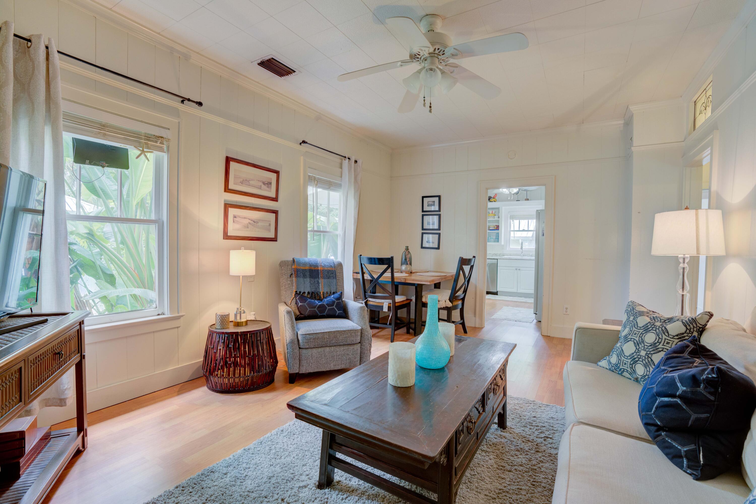 8955 Southeast Apollo Street Hobe Sound, FL 33455 - Photo 16 of 55 D2600D48-7BF8-4A38-8540-406769BBB111