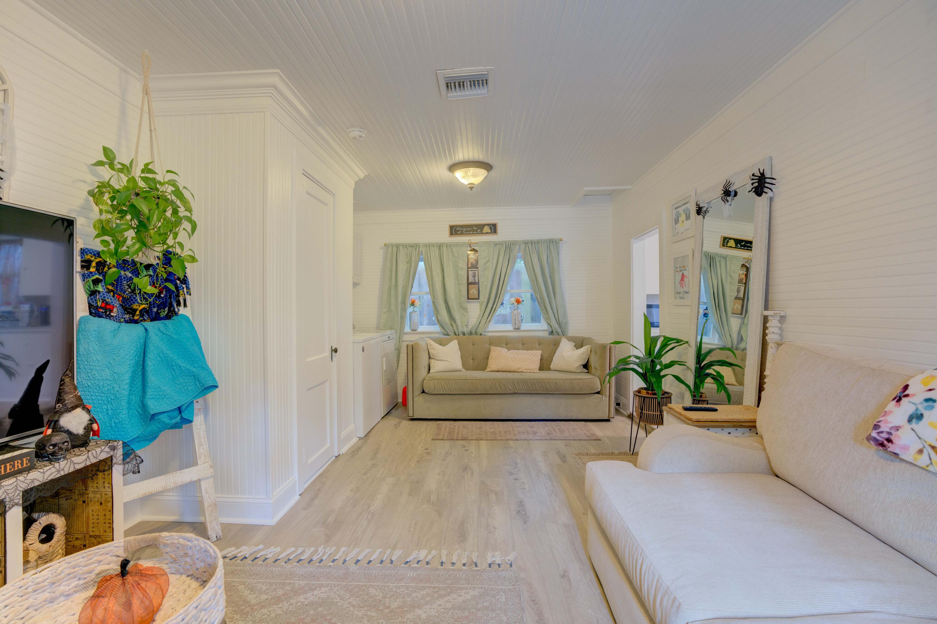 8955 Southeast Apollo Street Hobe Sound, FL 33455 - Photo 43 of 55 5D67F6B8-5CF9-468B-B94E-15D57F934E6B