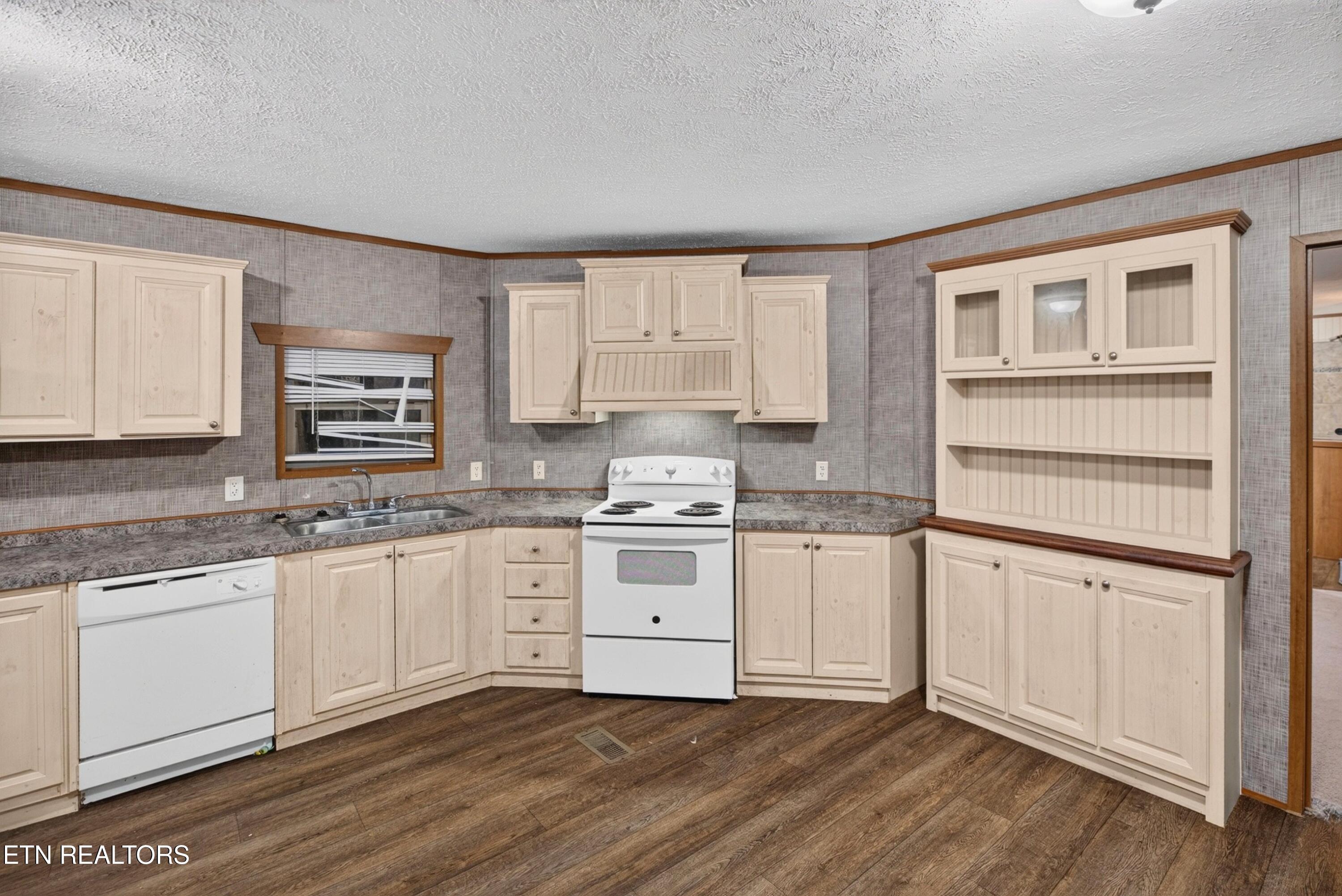 2501 Upper Caney Valley Road Tazewell, TN 37879 - Photo 10 of 30 009-2501UpperCaneyValleyRoad-Tazewell-TN