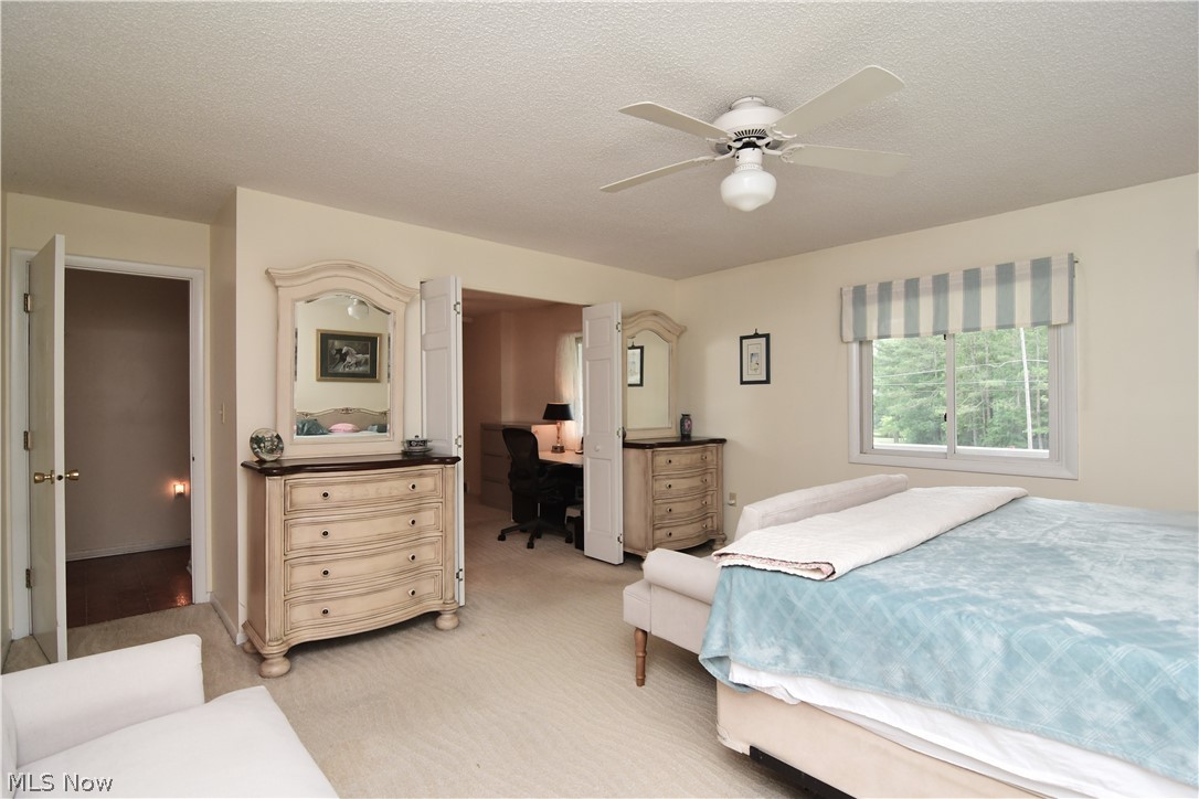 1832 Kemery Road Akron, OH 44333 - Photo 12 of 35 1st floor master bedroom