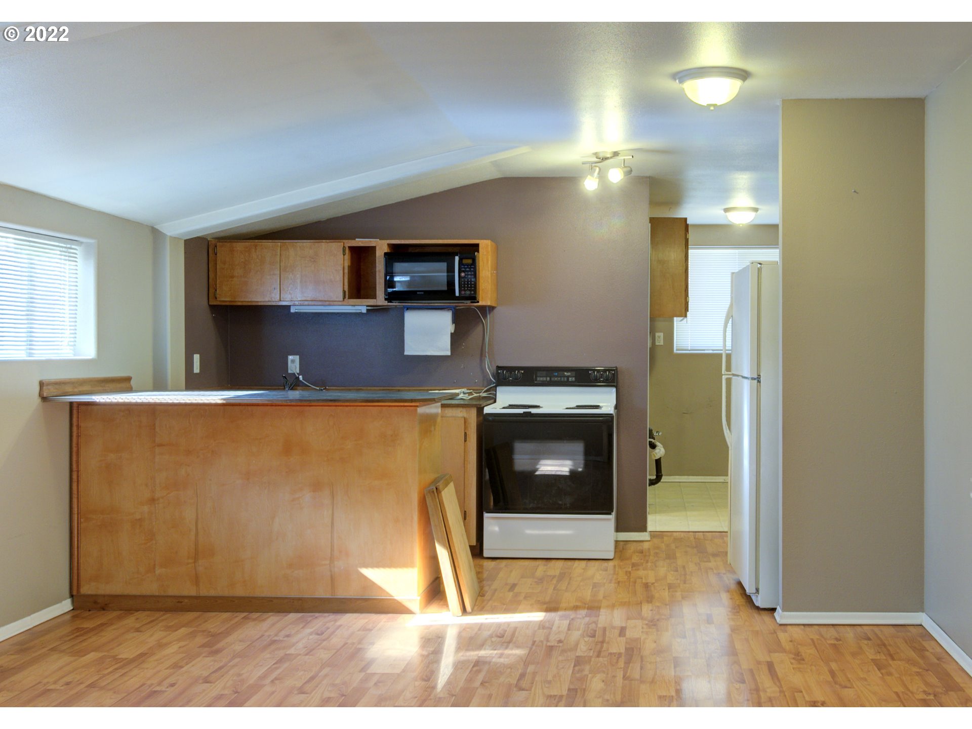 5803 Northeast 259th Street Ridgefield, WA 98642 - Photo 17 of 32 Kitchen