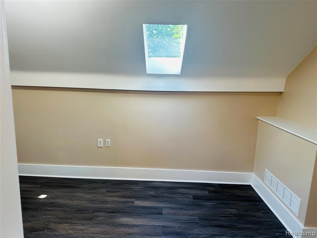 11270 Rushton Road, Unit 3 South Lyon, MI 48178 - Photo 12 of 21