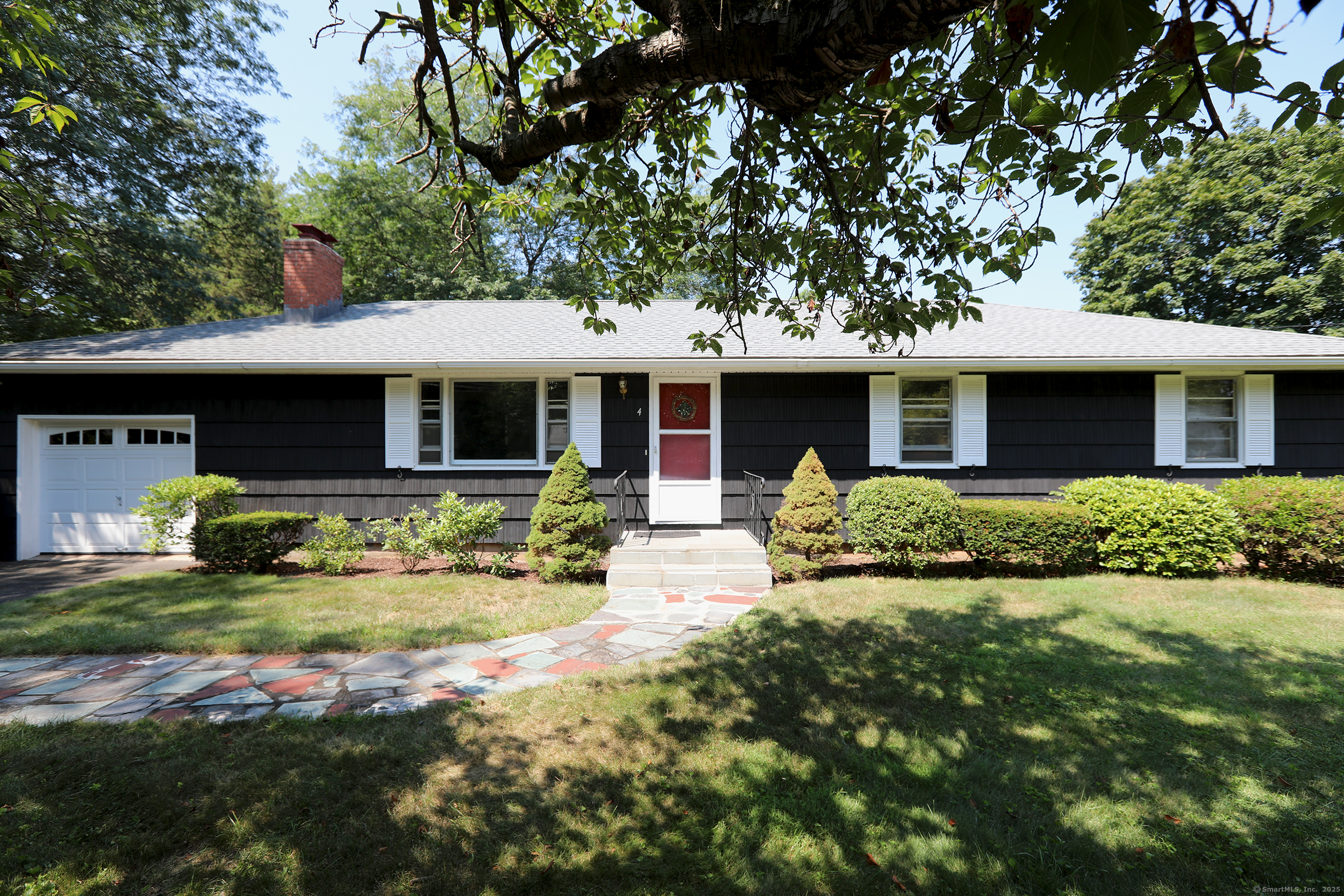 4 Foothills Way Bloomfield, CT 06002 - Photo 1 of 1 Gallery Image 1