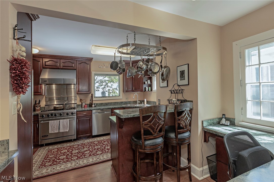 3035 Huntington Road Cleveland, OH 44120 - Photo 14 of 30