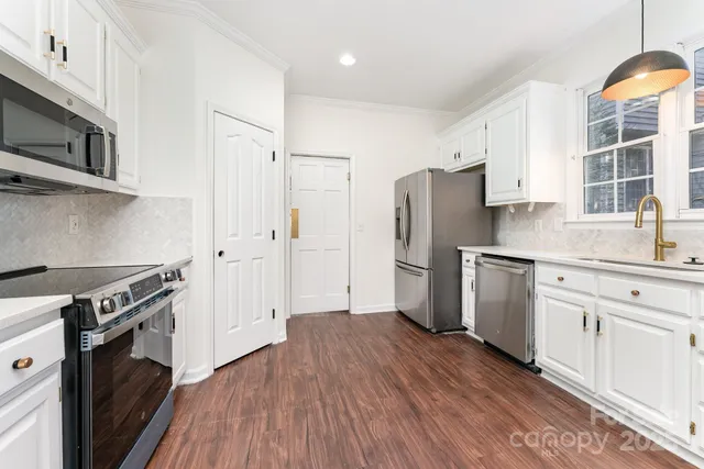 $530,000 | 10010 Gladwick Court, Huntersville, NC 28078