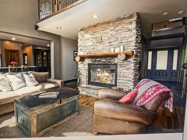 3470 East Highland Road Howell, MI 48843 - Photo 7 of 29 LR3