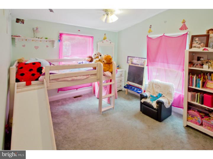 615 Cooper Road West Berlin, NJ 08091 - Photo 15 of 25 Bedroom 2