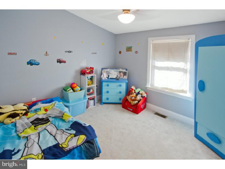 615 Cooper Road West Berlin, NJ 08091 - Photo 17 of 25 Bedroom 3
