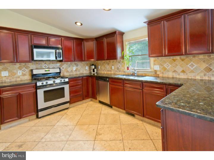 615 Cooper Road West Berlin, NJ 08091 - Photo 6 of 25 Kitchen
