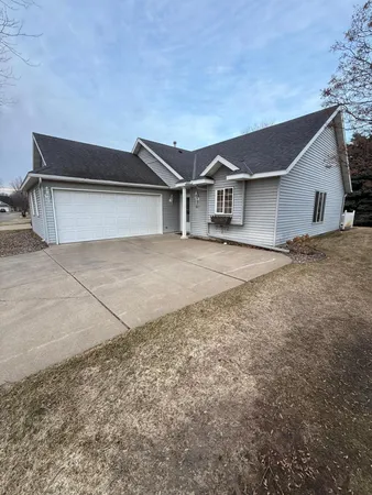$211,000 | 821 Aspen Circle, Waite Park, MN 56387